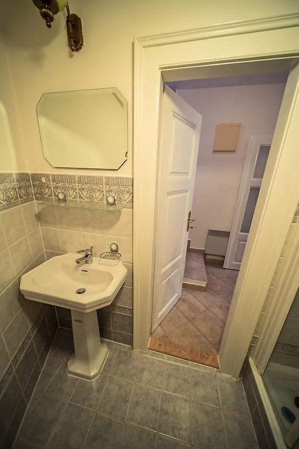 פראג St. George Apartments