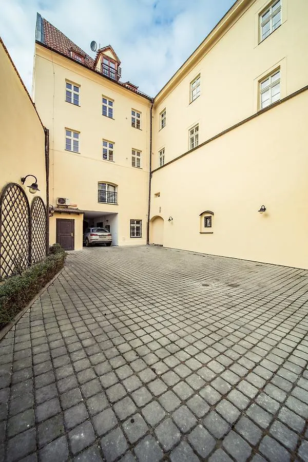פראג St. George Apartments