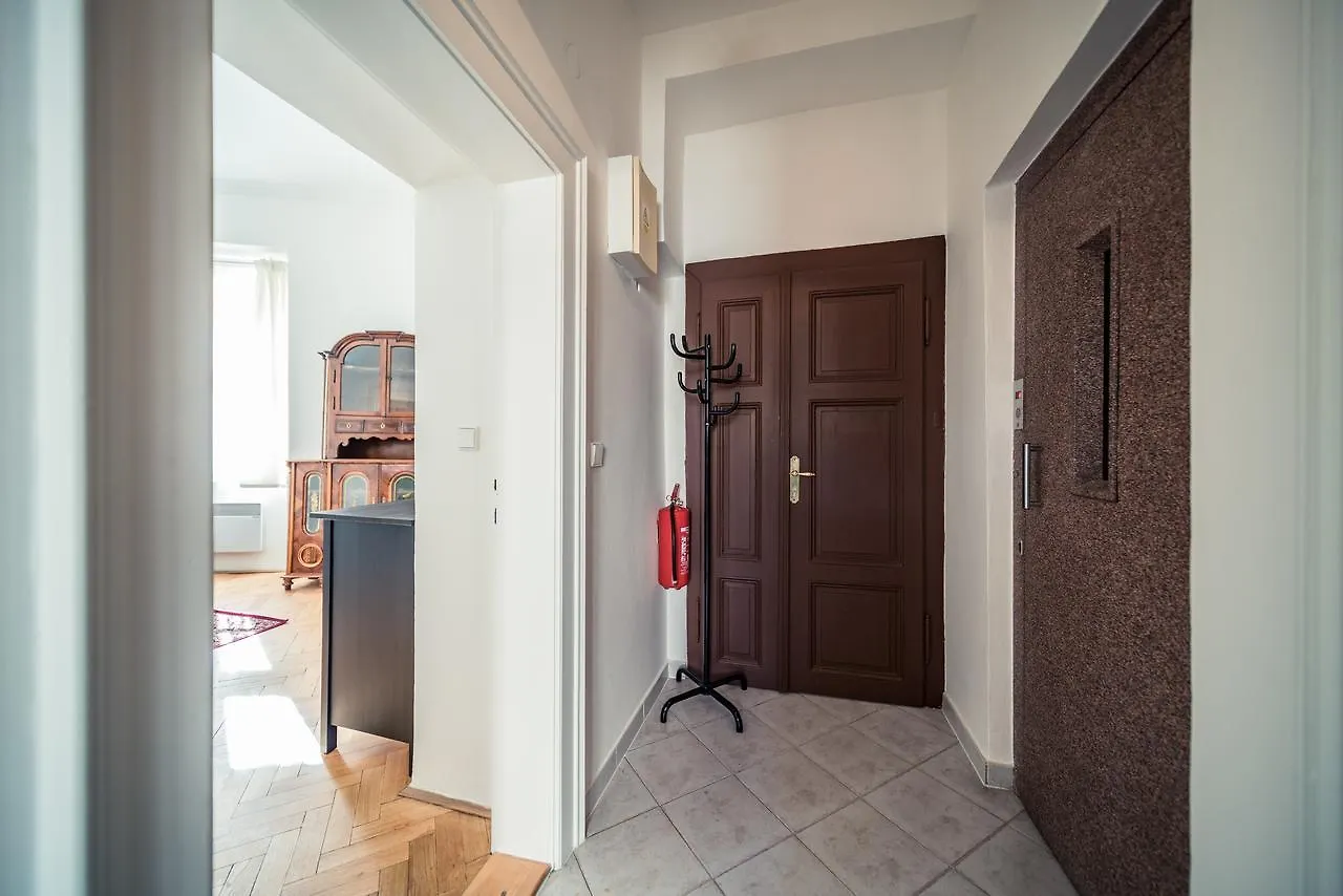 פראג St. George Apartments